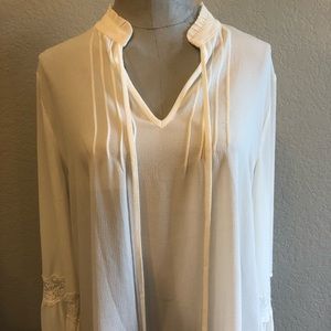 White flowy bohemian Cato blouse
